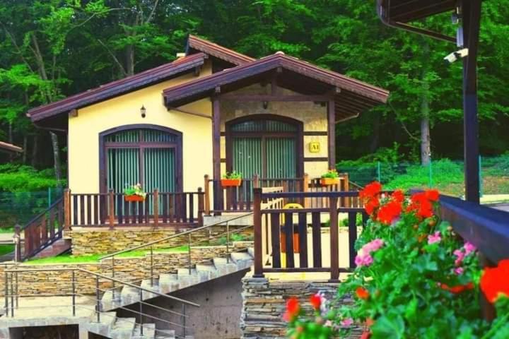 Тодорини Кукли Hotell Spanchevtsi Eksteriør bilde
