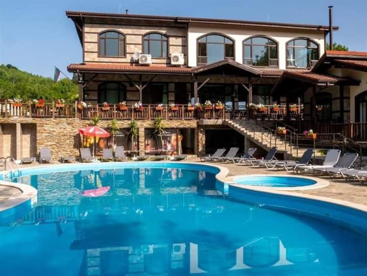 Тодорини Кукли Hotell Spanchevtsi Eksteriør bilde