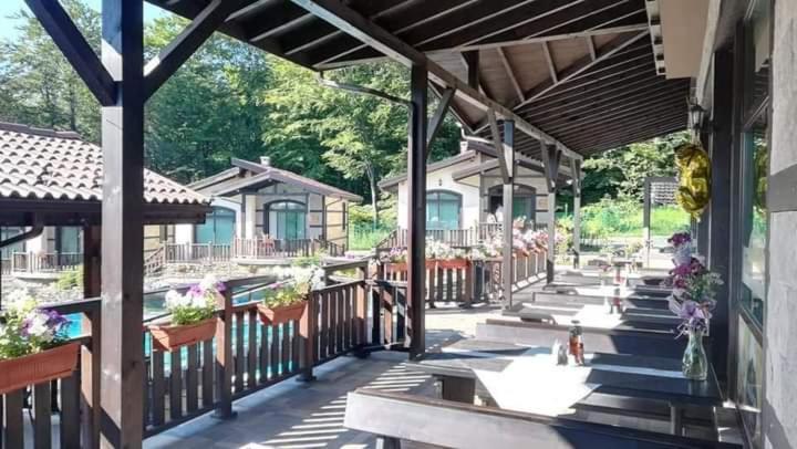 Тодорини Кукли Hotell Spanchevtsi Eksteriør bilde
